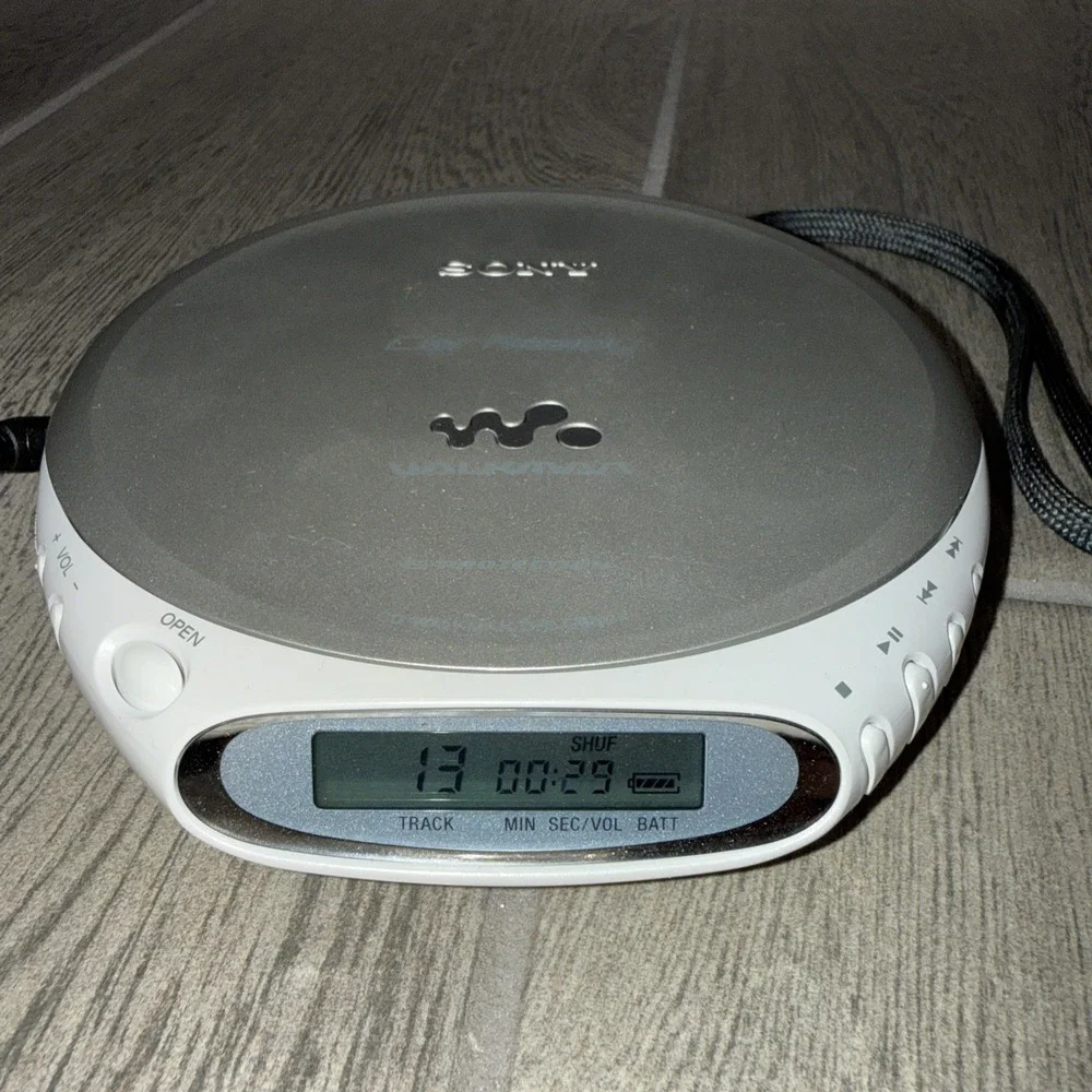 Sony CD Walkman D-EJ368CK Portable CD Player G-Protection Discman Tested *READ